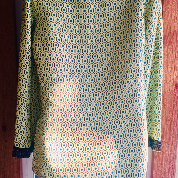 BLACK STUDED SILKY TUNIC - Picture 6 of 7